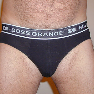 BI - Boss Orange - Black (M) (1).JPG