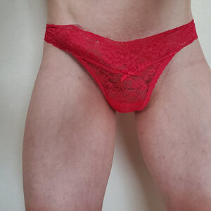 Red lace thong 1/3