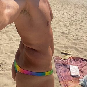 🌈🦄Good beach option! 🌈😍🍭🍌🍌🍌