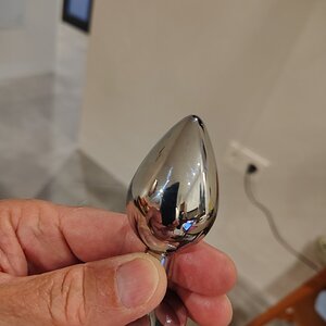 Tiny plug