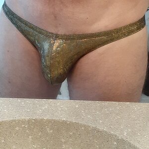 Bronze bikini
