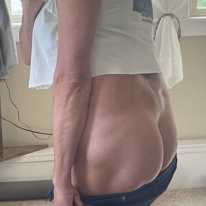 Disappearing tan line